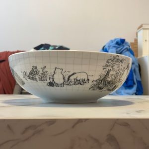 Disney Winnie the Pooh Serving Bowl